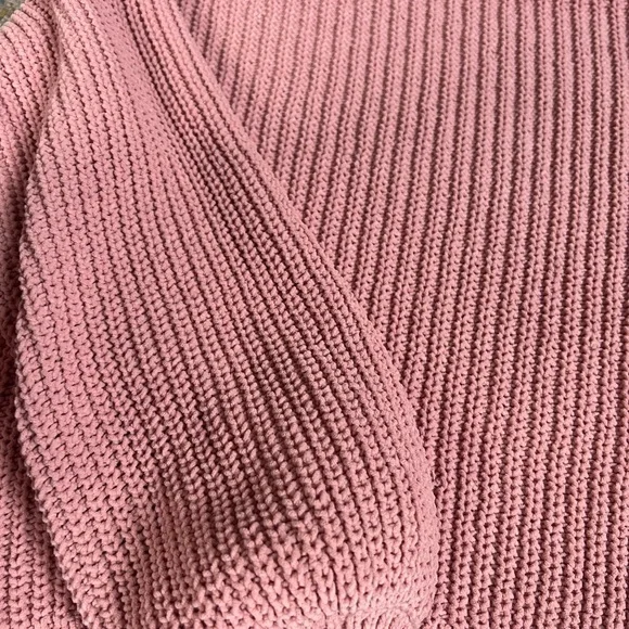 Girl H&M Dusty Rose Crew Neck Sweater - Picture 6 of 6